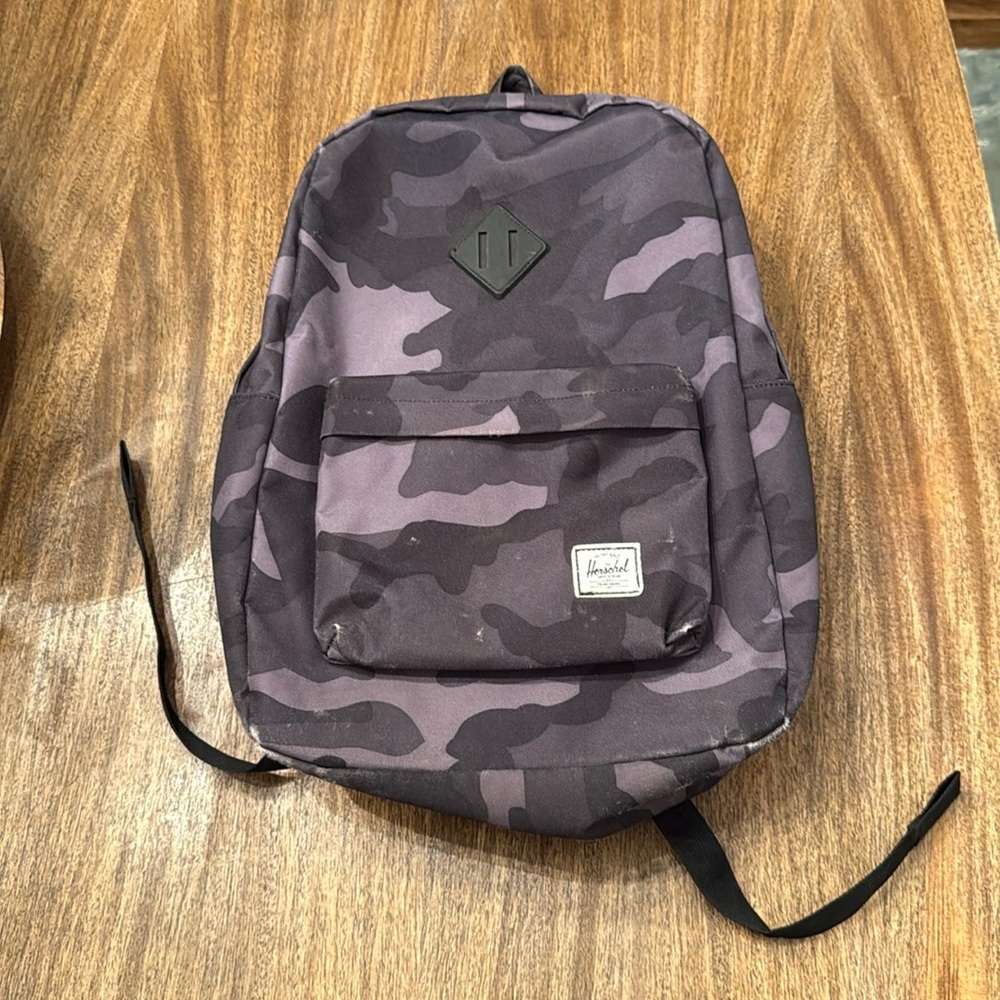 Camo Herschel back pack